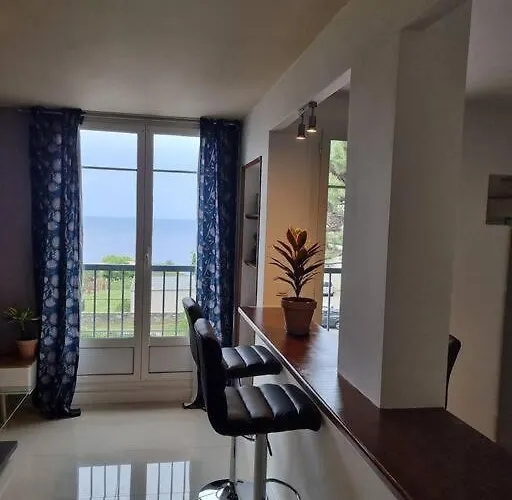 公寓 Vue Avec Parking Gratuit Sur Place 巴斯蒂亚